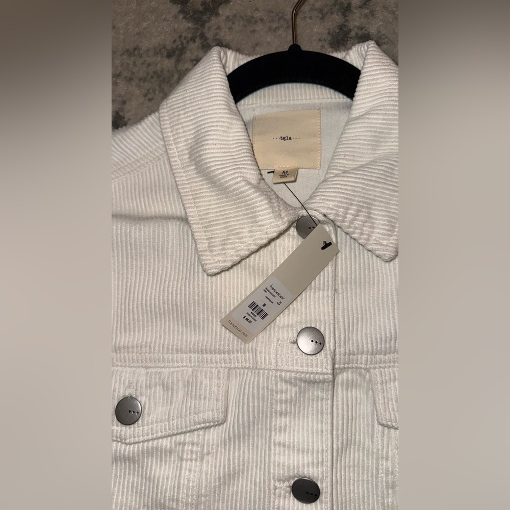 Francesca's Ivory Corduroy Cropped Jacket - NWT - Medium - Picture 3 of 4